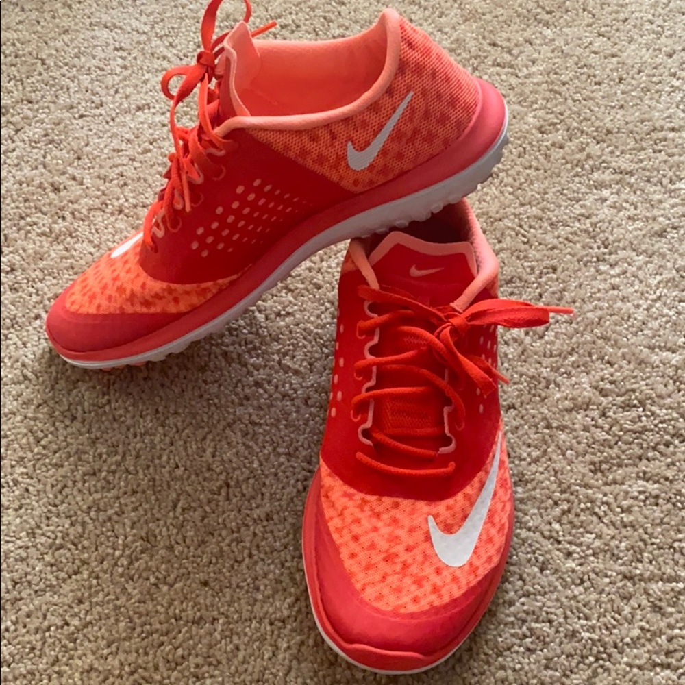 EUC Nike Fitsole